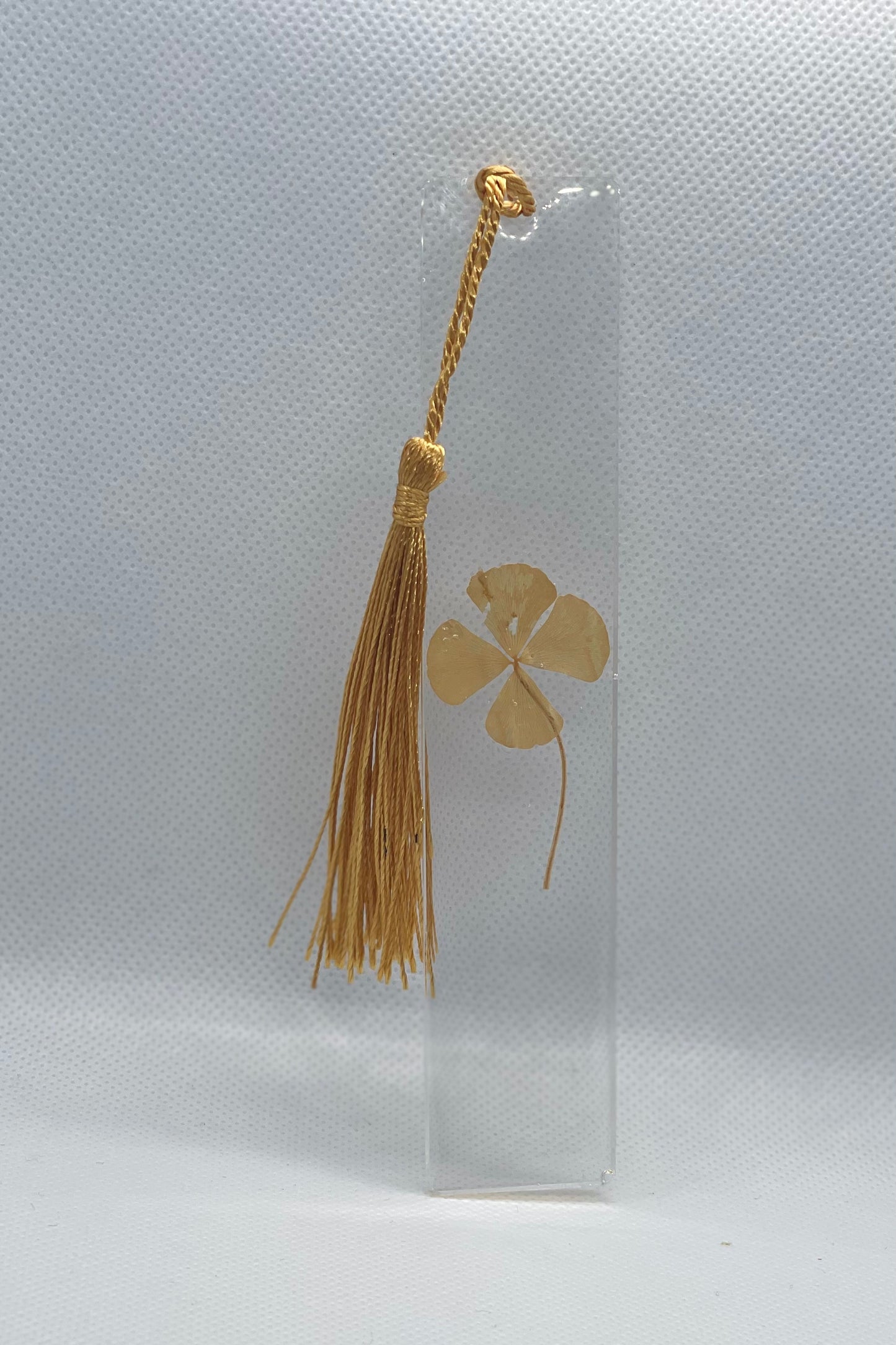 IMPORTED 4 LEAF CLOVER BOOK MARK